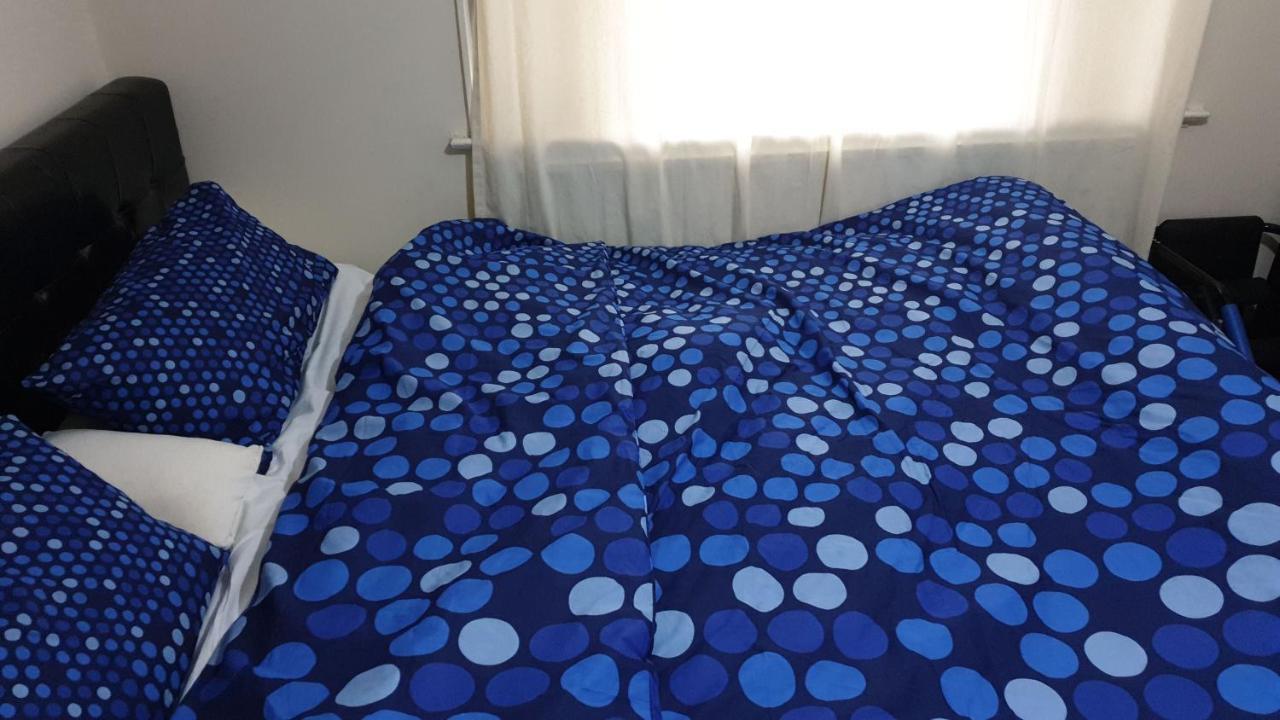 Splendid 4Bedrooms Shared Home Манчестър Екстериор снимка